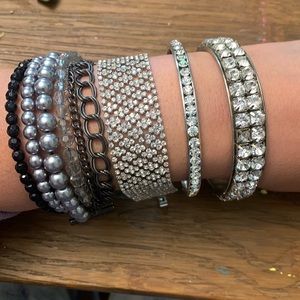 Costume jewelry 4 bracelets